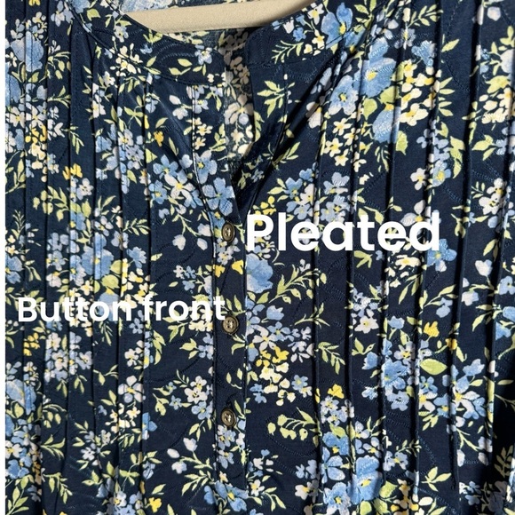 Napa Valley Women’s West Coast Blue Floral Blouse Button Front Pleated Top Sz M - Picture 9 of 12